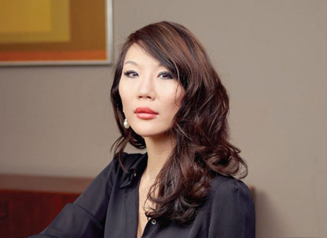How Women Are Spearheading The Art Industry - Comments From Londonâ€™s Olyvia Kwok - YPIA Blog